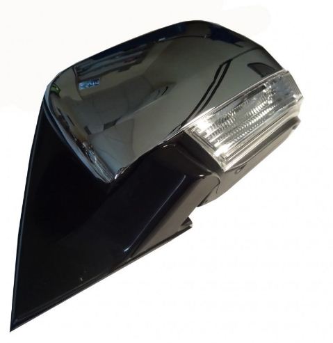 Oglinda neagra cu semnalizare Mitsubishi Pajero IV