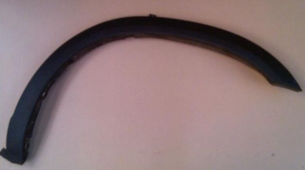 Ornament circular pasaj roata fata Iveco Daily III
