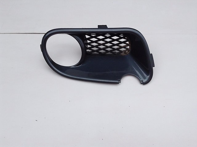 Rama+grila laterala spoiler fata Vw Touareg