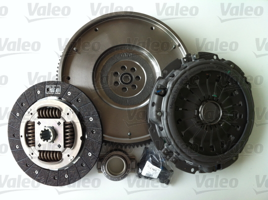 Kit ambreiaj cu volanta Iveco Daily III motor 2287 cmc