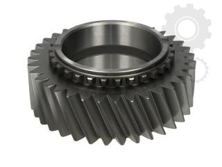 Pinion ax ambreiaj cu 35 dinti in cutia de viteze Iveco Trakker 8x4 (poz.11)