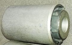 Bucsa suport arc punte fata spre spate Nissan Cabstar E 4,5t (poz.3)