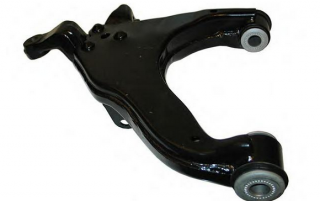 Brat inferior cu pivot  punte fata Toyota Land Cruiser J9